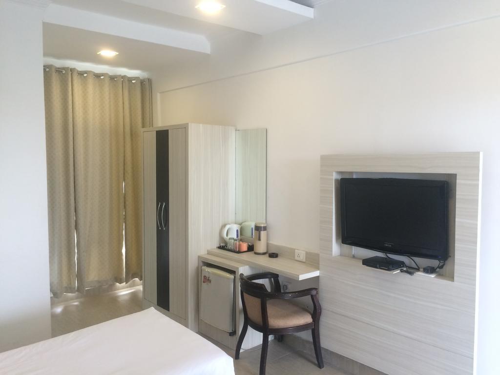 Grand Heritage Resort Grander Noida Quarto foto