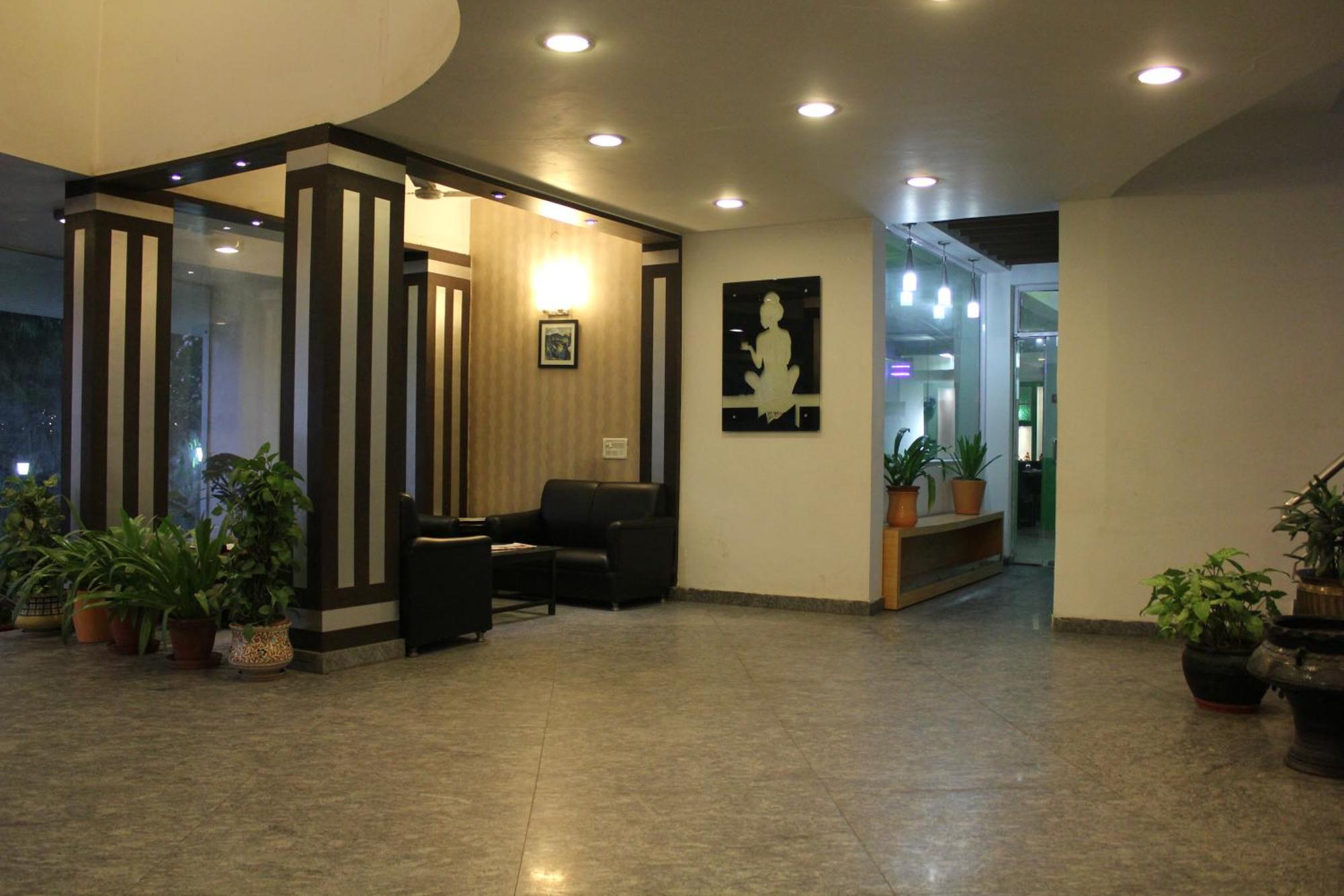 Grand Heritage Resort Grander Noida Exterior foto